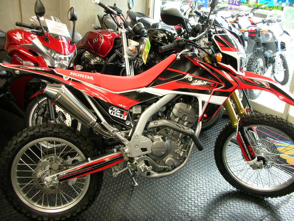 CRF250L デモ車作ってます！ - BITEバイトコミュニティ 東京都内